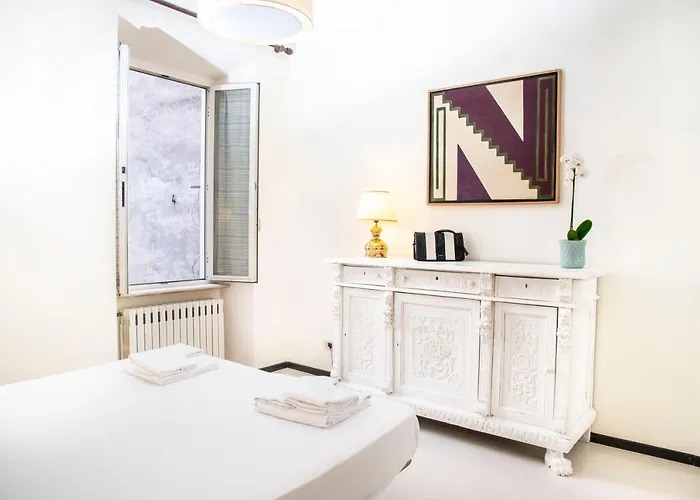 - Walk To Navona - Full Kitchen - Fast Wi-fi & A-c