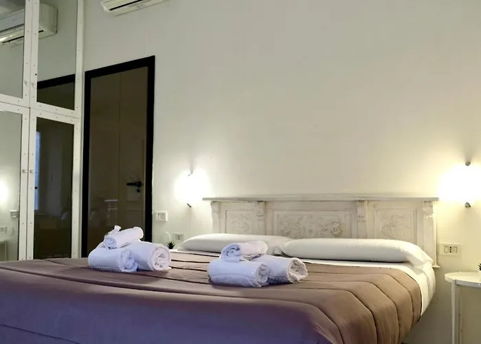 - Walk To Navona - Full Kitchen - Fast Wi-fi & A-c