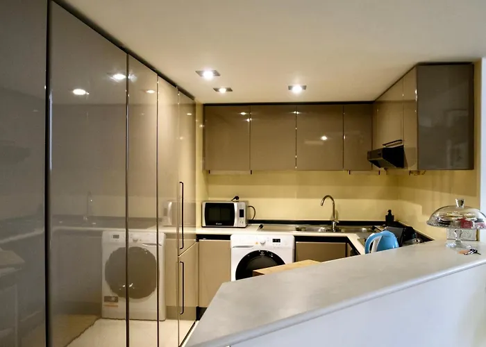 - Walk To Navona - Full Kitchen - Fast Wi-fi & A-c * Roma