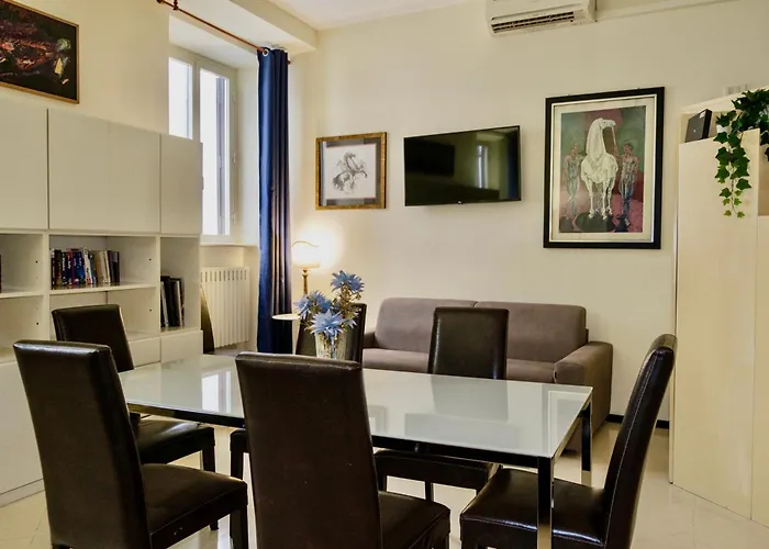 - Walk To Navona - Full Kitchen - Fast Wi-fi & A-c *